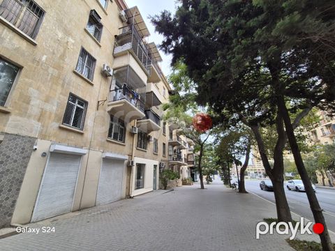 Satılır 3 otaqlı köhnə tikili 80 m² — Bakı