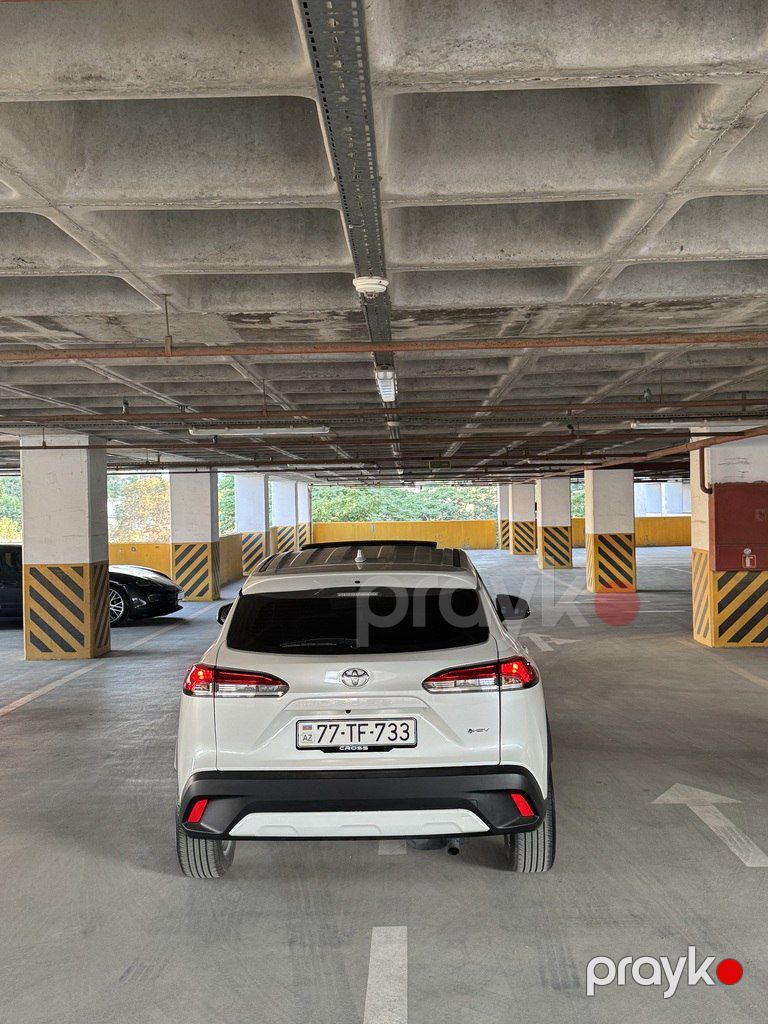 Toyota Corolla Cross, 2.0 L, 1.31 kWh, 2024 il, 24 000 km — Avtomobillər, Bakı (2)