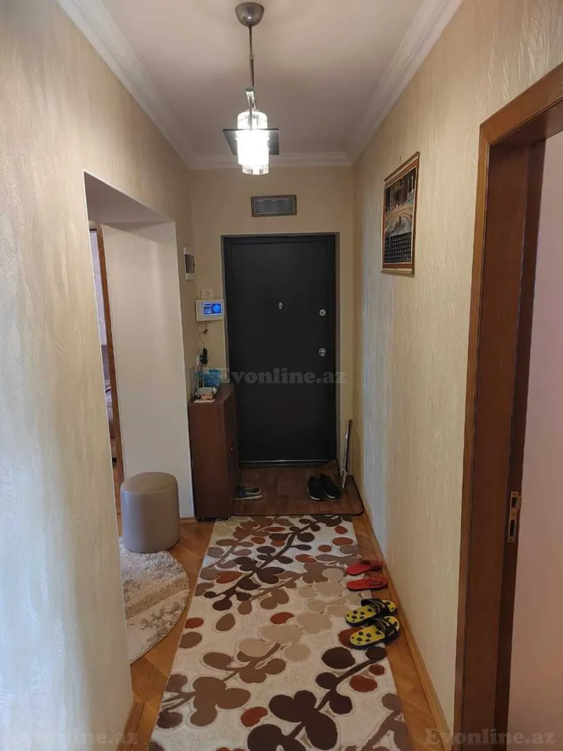 Satılır 4 otaqlı Mənzil Köhnə tikili 100 m² Bakı, Nizami r., 8-ci kilometr — Mənzil, Bakı (2)