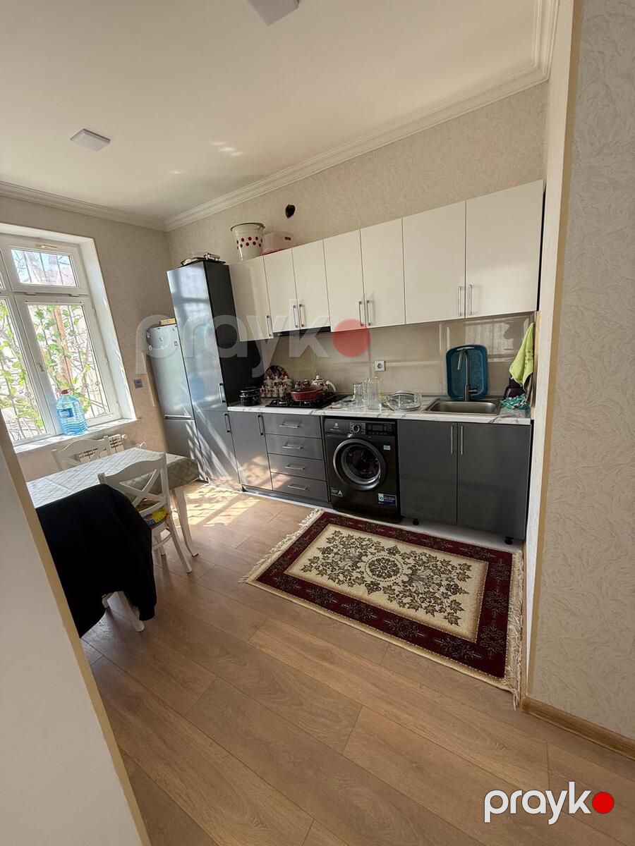Satılır 2 otaqlı köhnə tikili 65 m² — Mənzil, Bakı (3)
