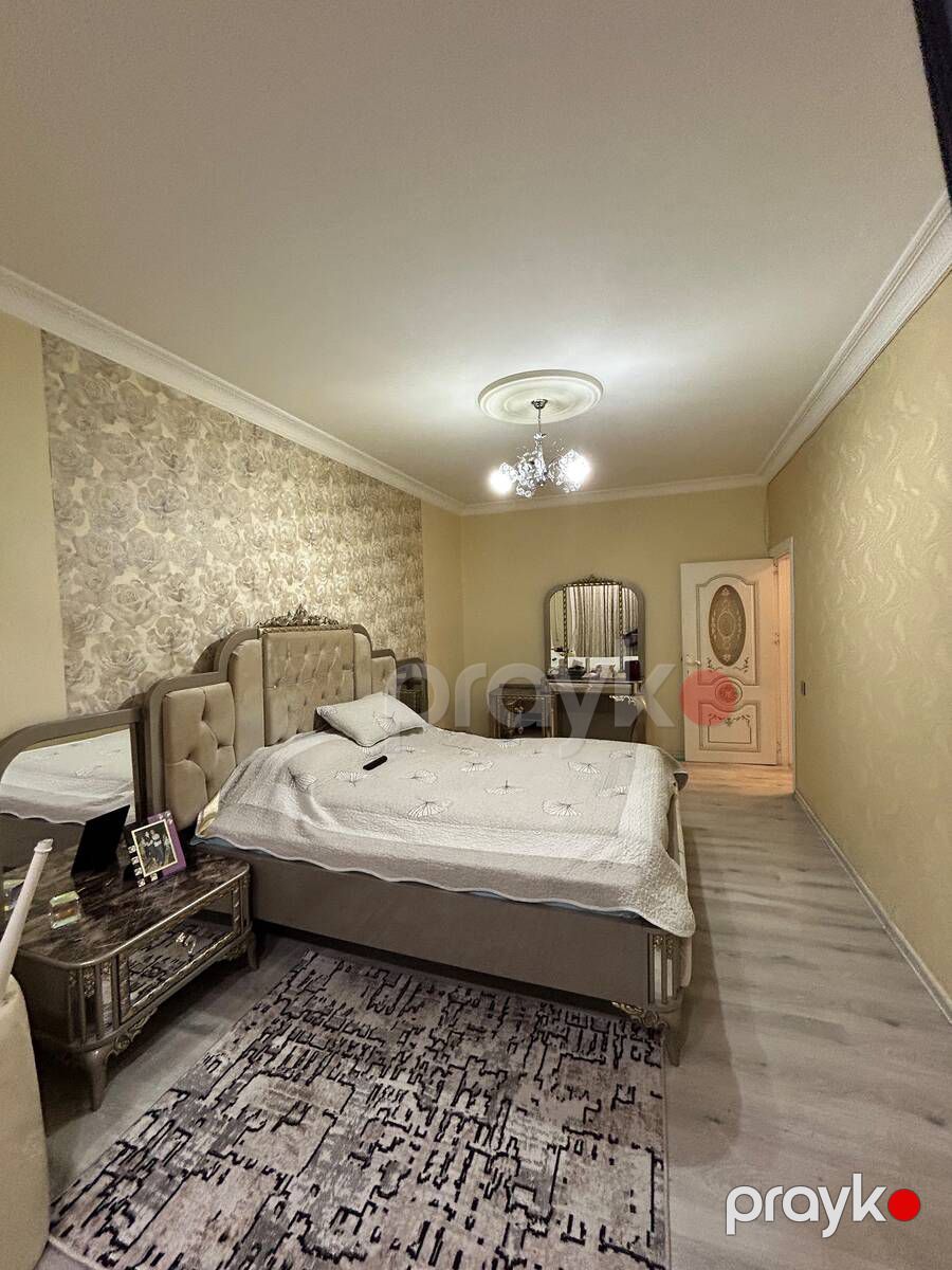 Satılır 5 otaqlı köhnə tikili 130 m² — Mənzil, Bakı (8)