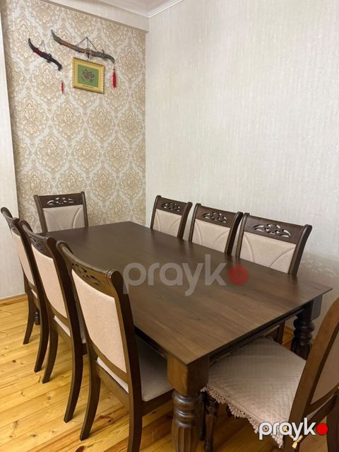 8 nəfərlik masa dəsti. Satılır 700 azn. Yenidir, köçlə bağlı satılır — Digah