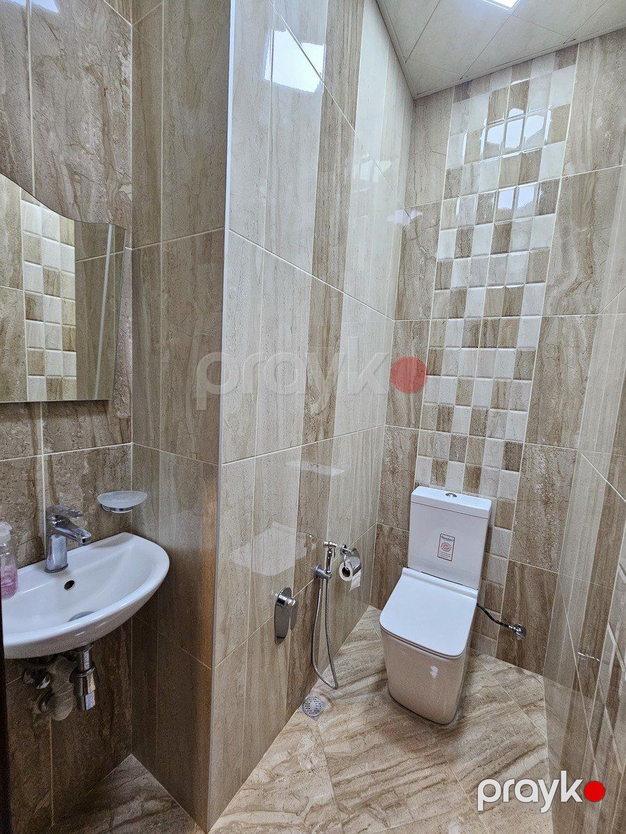 İcarəyə verilir 3 otaqlı yeni tikili 120 m² — Mənzil, Bakı (11)