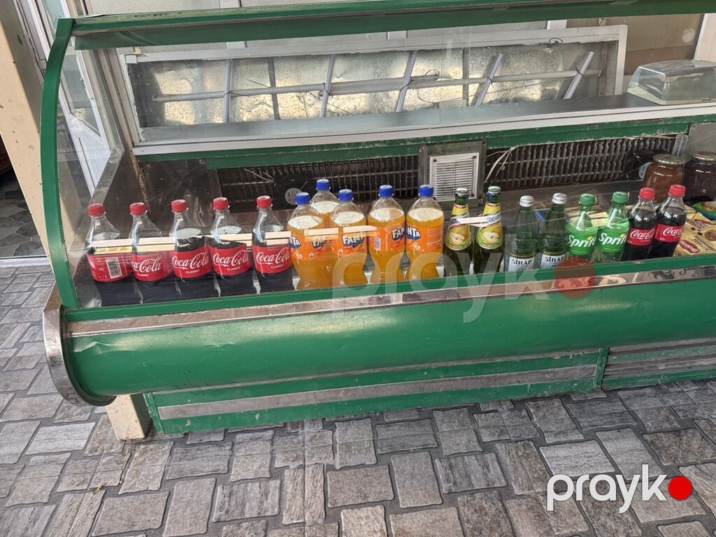 Razilasma yolu var ciddi alicilar narahat etsin unvan neftciler — Soyuq vitrini, Bakı (6)