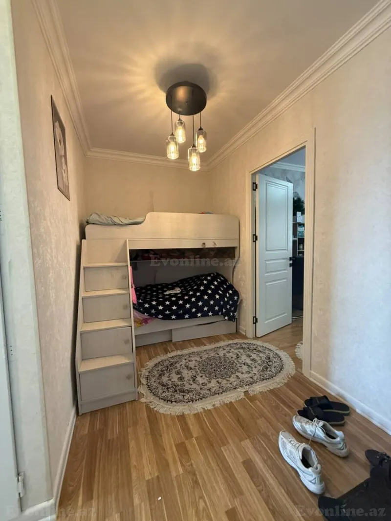 Satılır 2 otaqlı Mənzil Köhnə tikili 65 m² Bakı, Suraxanı r., Yeni Günəşli — Mənzil, Bakı (8)