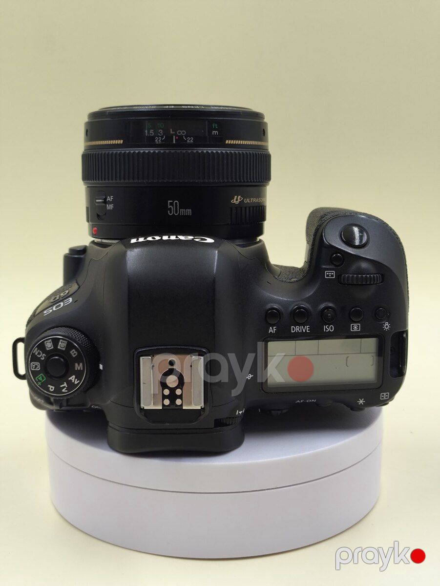 Linza Canon 6D mark 2 50mm f1.4 — Foto və video texnikası, Bakı (9)
