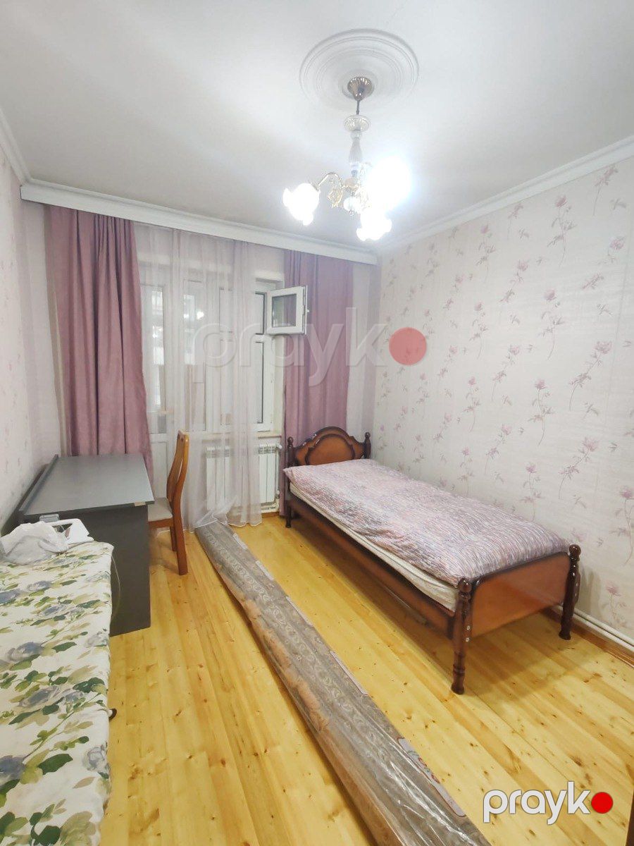 İcarəyə verilir 4 otaqlı köhnə tikili 110 m² — Mənzil, Bakı (7)