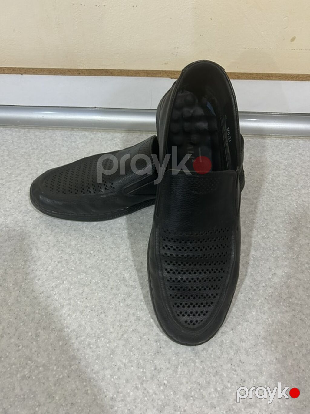Kişi ayaqqabısı – slip-on model - Rəng: qara - Üst hissə — Ayakkabılar, Bakı (3)