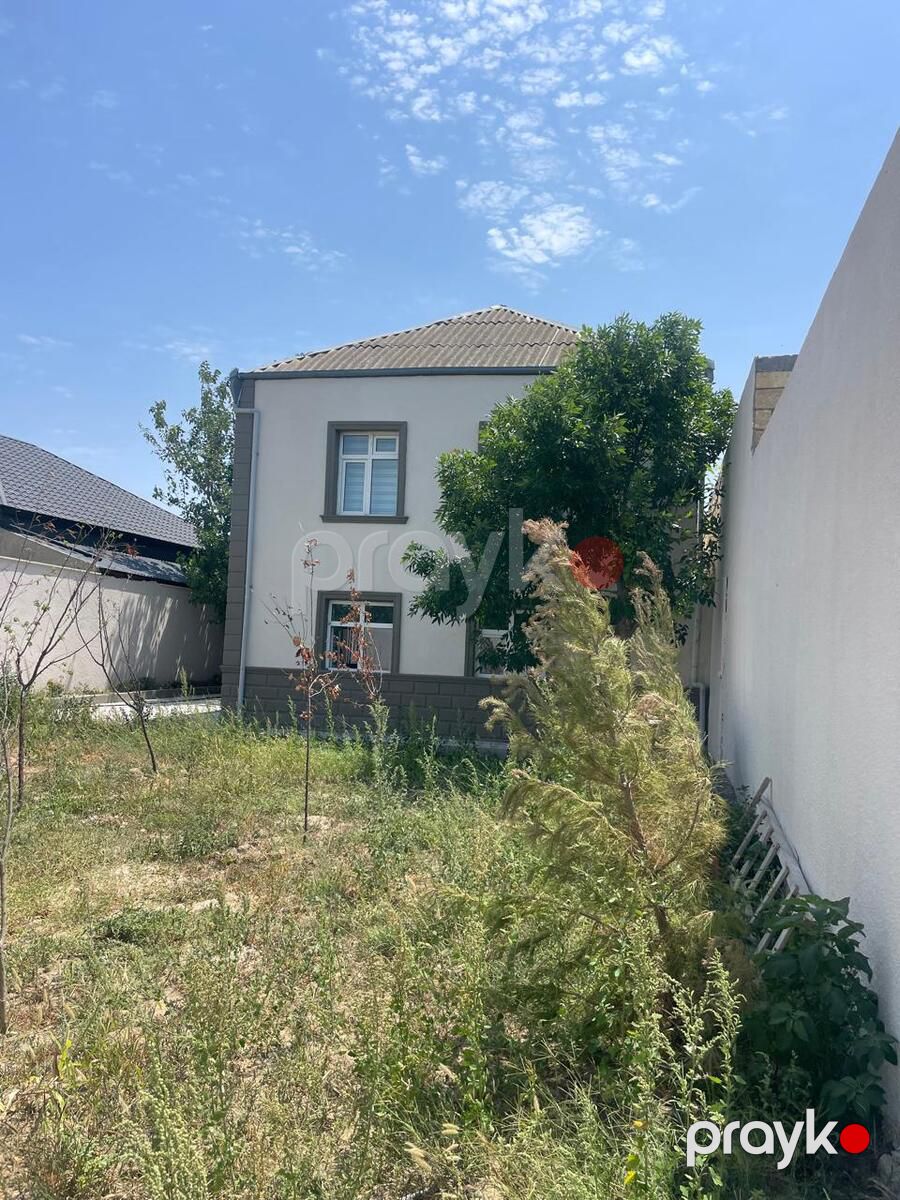 Satılır 3 otaqlı həyət evi/bağ evi 200 m² — Ev, villa, Bakı (3)