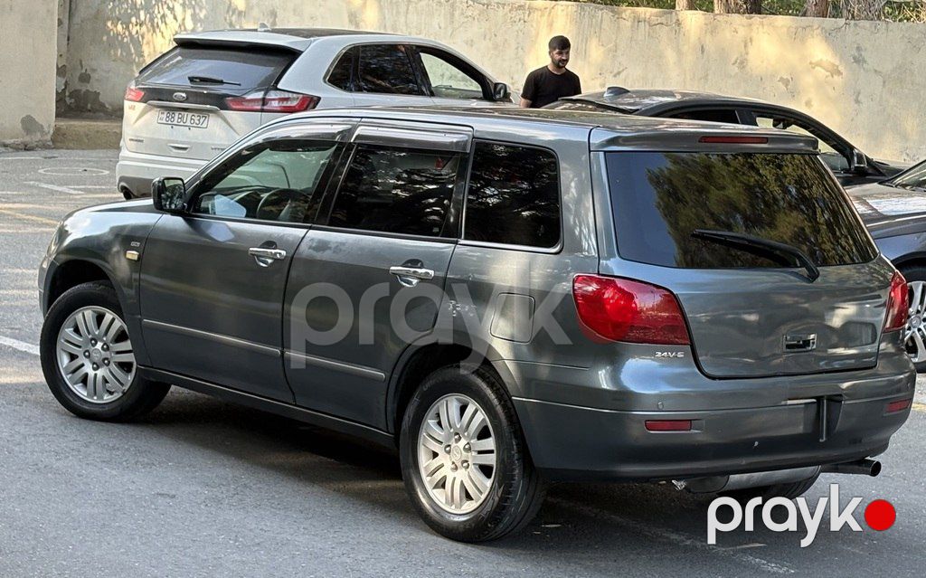 Mitsubishi Airtrek, 2.0 L, 2001 il, 265 000 km — Avtomobillər, Bakı (7)