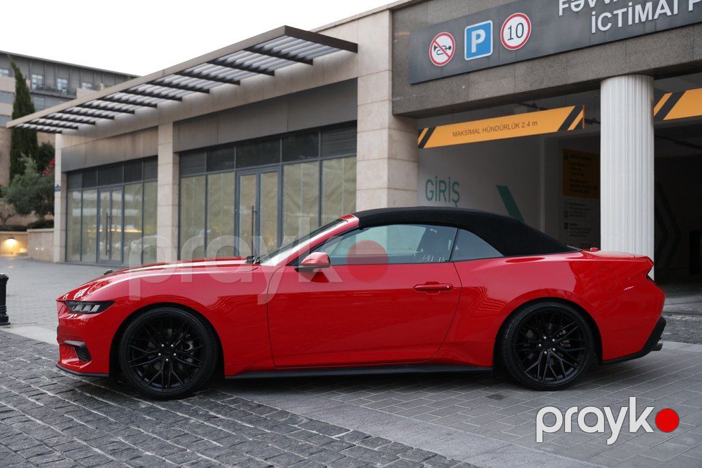 Ford Mustang, 2.3 L, 2024 il, 32 000 km — Avtomobillər, Bakı (8)