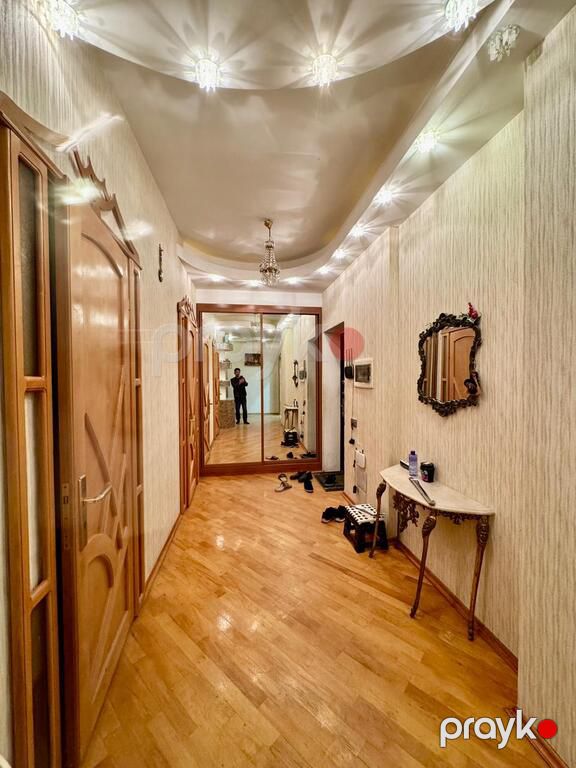 Satılır 4 otaqlı yeni tikili 220 m² — Mənzil, Bakı (7)