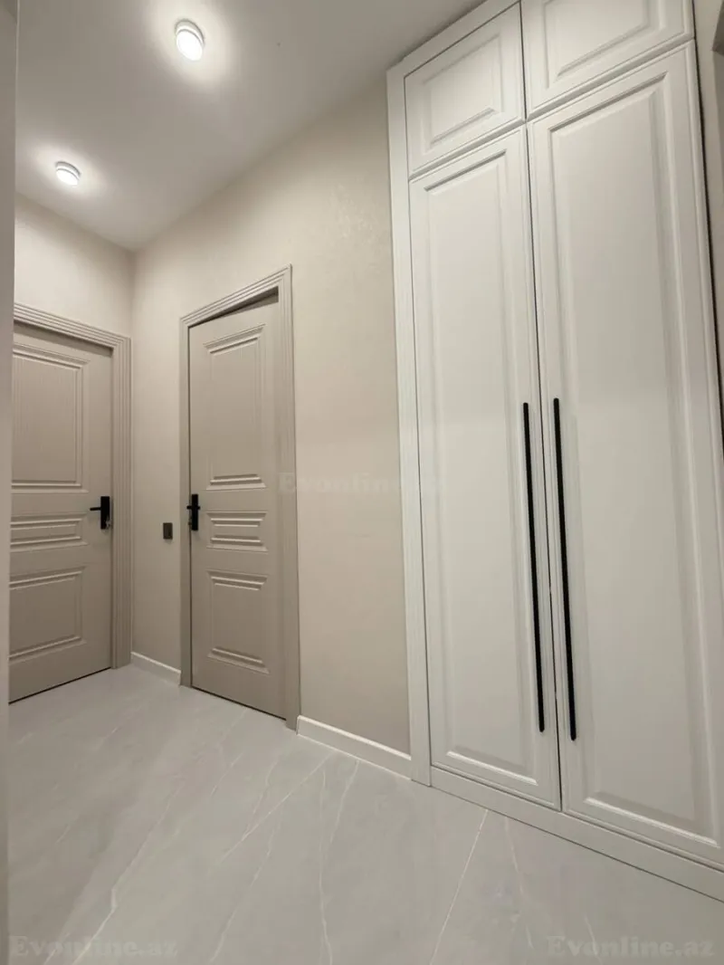 Satılır 3 otaqlı Mənzil Köhnə tikili 65 m² Bakı, Nizami r., Xalqlar Dostluğu m — Mənzil, Bakı (3)
