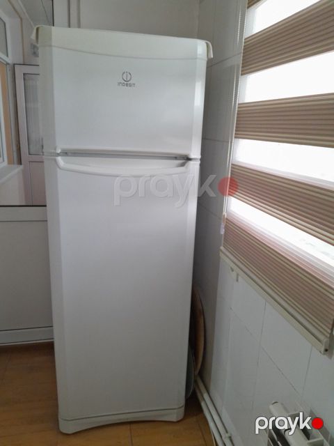 Soyuducu Indesit — Bakı
