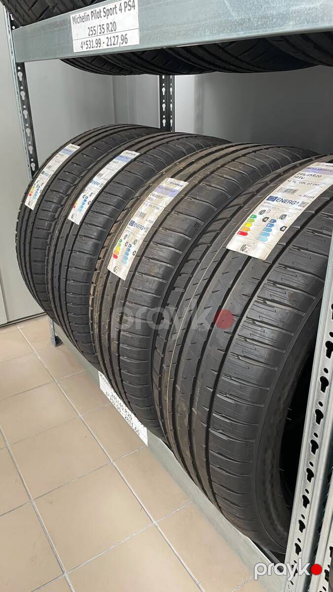 Michelin şinləri 245/45 R20 — Ehtiyat hissələri və aksesuarlar, Bakı (3)