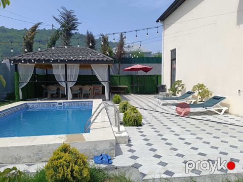 İcarəyə verilir 3 otaqlı həyət evi/bağ evi 150 m² — Lerik