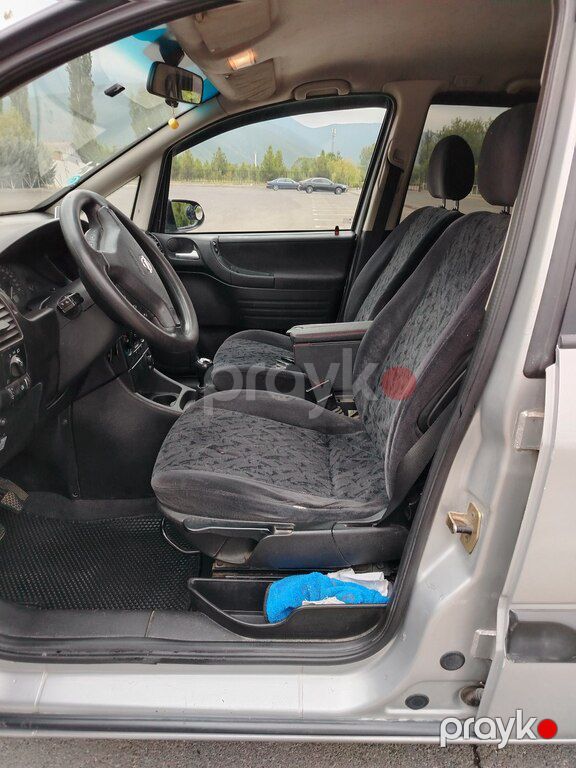 Opel Zafira, 1.8 L, 2000 il, 330 000 km — Avtomobillər, Şəki (9)