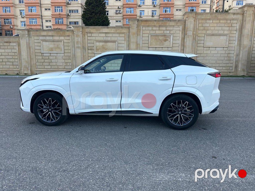 Changan Uni-Z, 1.5 L, 18.4 kWh, 2025 il, 11 000 km — Avtomobillər, Bakı (2)