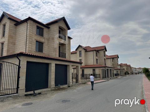 Satılır 6 otaqlı həyət evi/bağ evi 450 m² — Bakı
