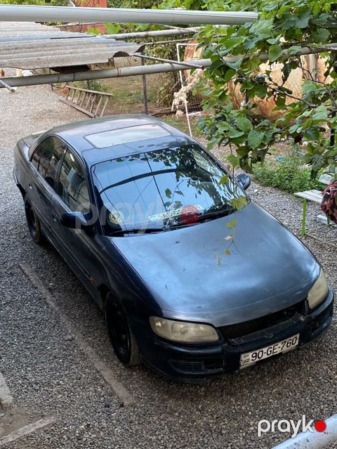 Opel Omega: 2 l 1994 il 42500 km Sedan — Beyləqan