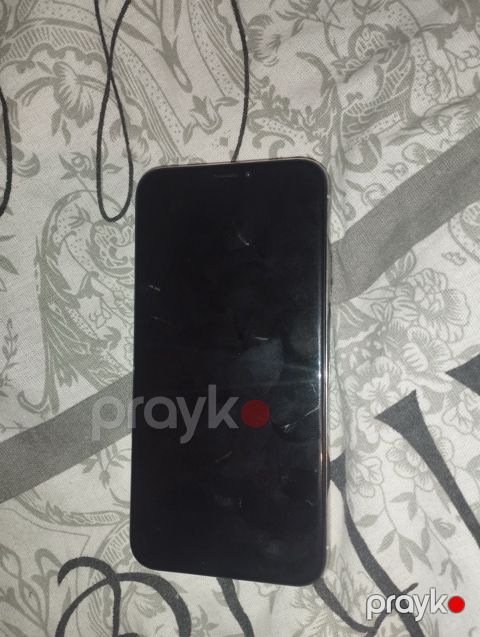 Apple iPhone X Silver 64GB/3GB — Bakı