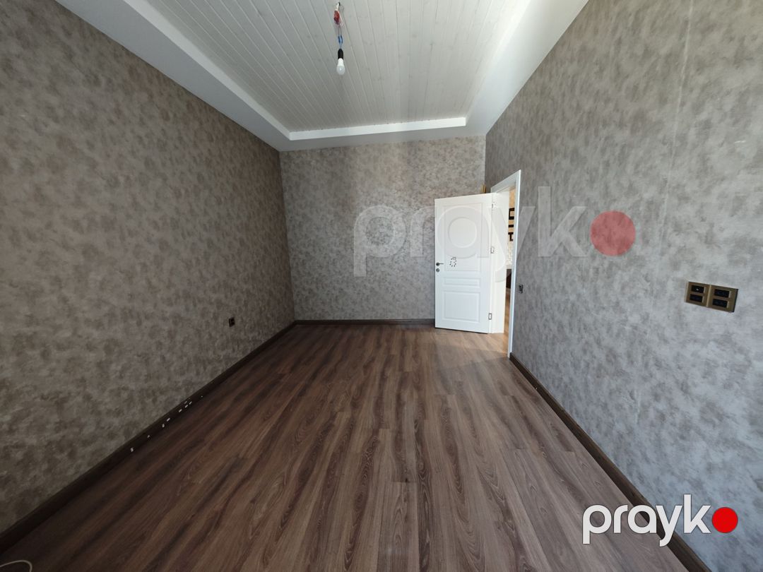 Satılır 4 otaqlı həyət evi/bağ evi 250 m² — Ev, villa, Bakı (9)