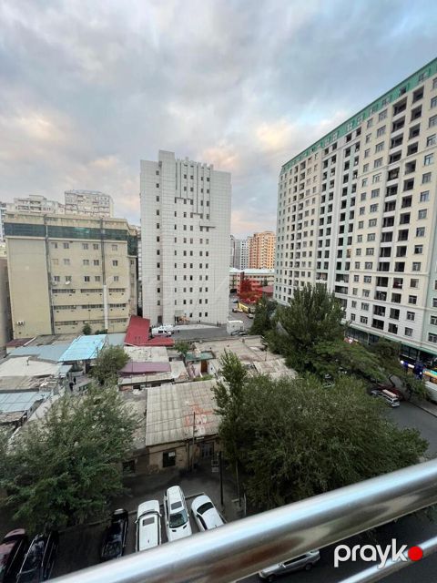 Satılır 4 otaqlı yeni tikili 177 m² — Bakı