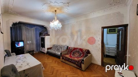 Satılır 2 otaqlı köhnə tikili 50 m² — Bakı