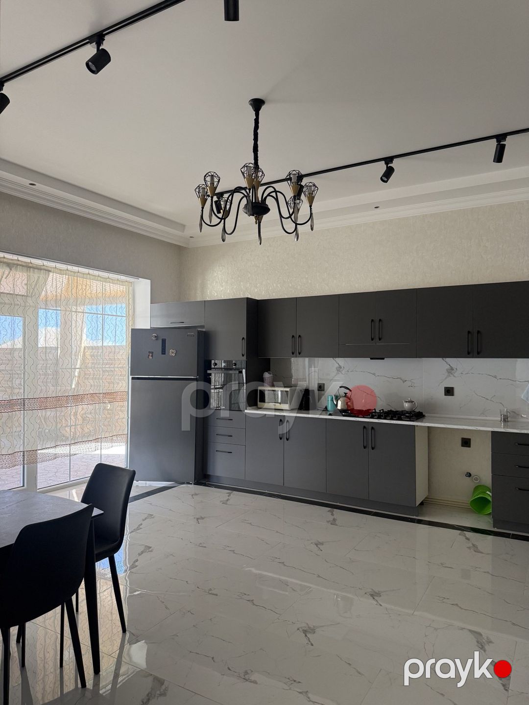 Satılır 4 otaqlı həyət evi/bağ evi 200 m² — Ev, villa, Bakı (12)