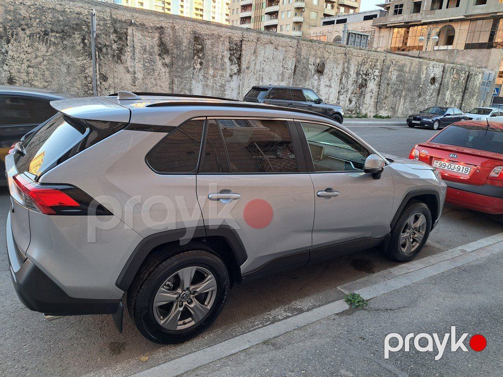Toyota RAV4, 2.5 L, 2022 il, 68 000 km — Avtomobillər, Bakı (3)