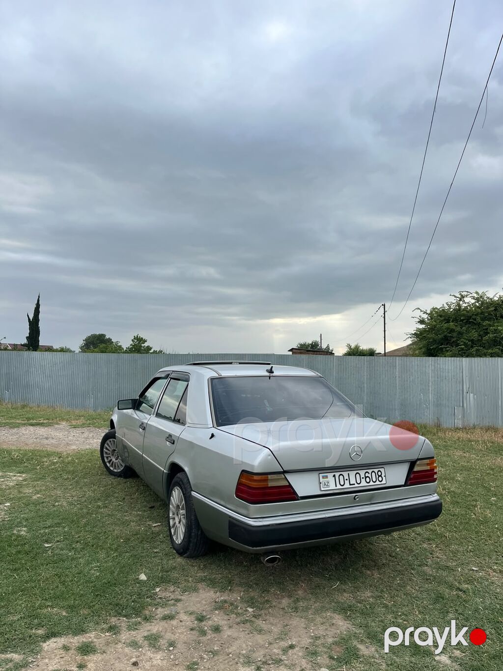Mercedes-Benz W124: 2 l 1991 il Sedan 10-LO-608 — Avtomobillər, Xırdalan (10)