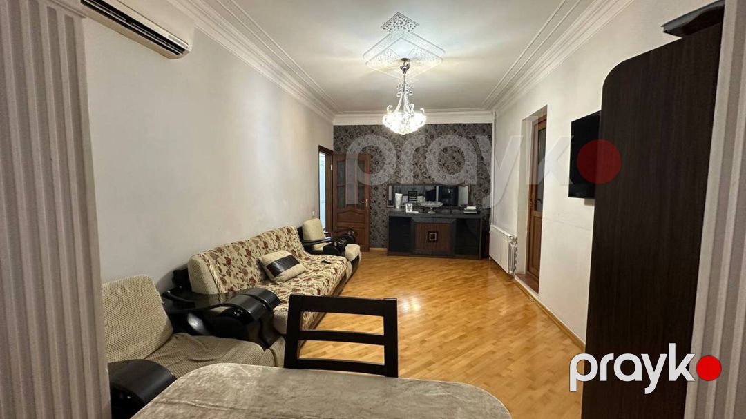 Satılır 4 otaqlı köhnə tikili 112 m² — Mənzil, Bakı (3)