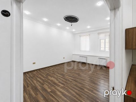 İcarəyə verilir 4 otaqlı ofis 130 m² — Bakı
