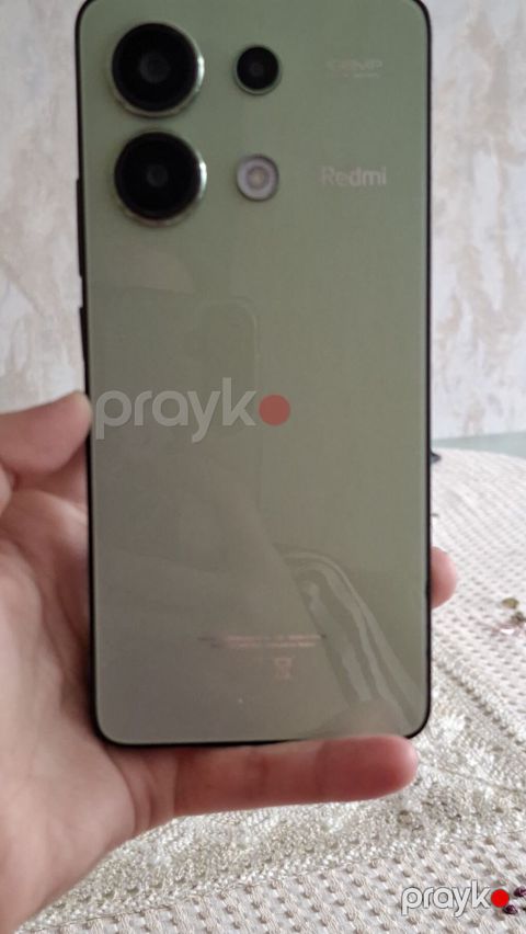 Redmi 13C, 256 GB, rəng - Yaşıl, Qırıq — Sumqayıt