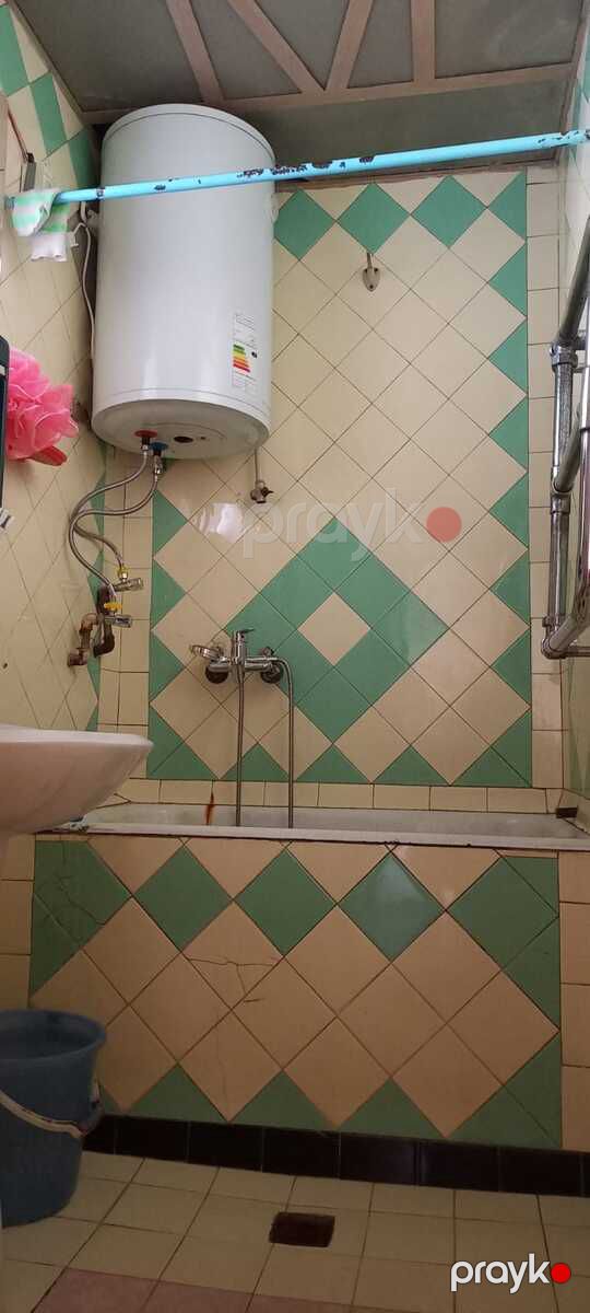 Satılır 2 otaqlı köhnə tikili 65 m² — Mənzil, Bakı (6)