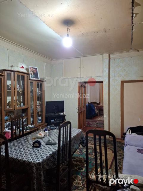 Satılır 2 otaqlı Bina evi menzil (Köhnə tikili), 60 m², 19-cu məhəllə — Sumqayıt