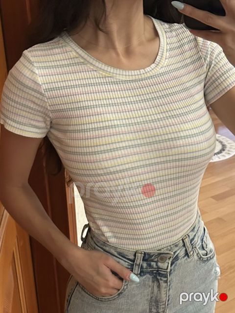 Qadın T-shirt (xs,s) yeni kimidir az geyinilib - Model: Qısaqoll, dar — Bakı