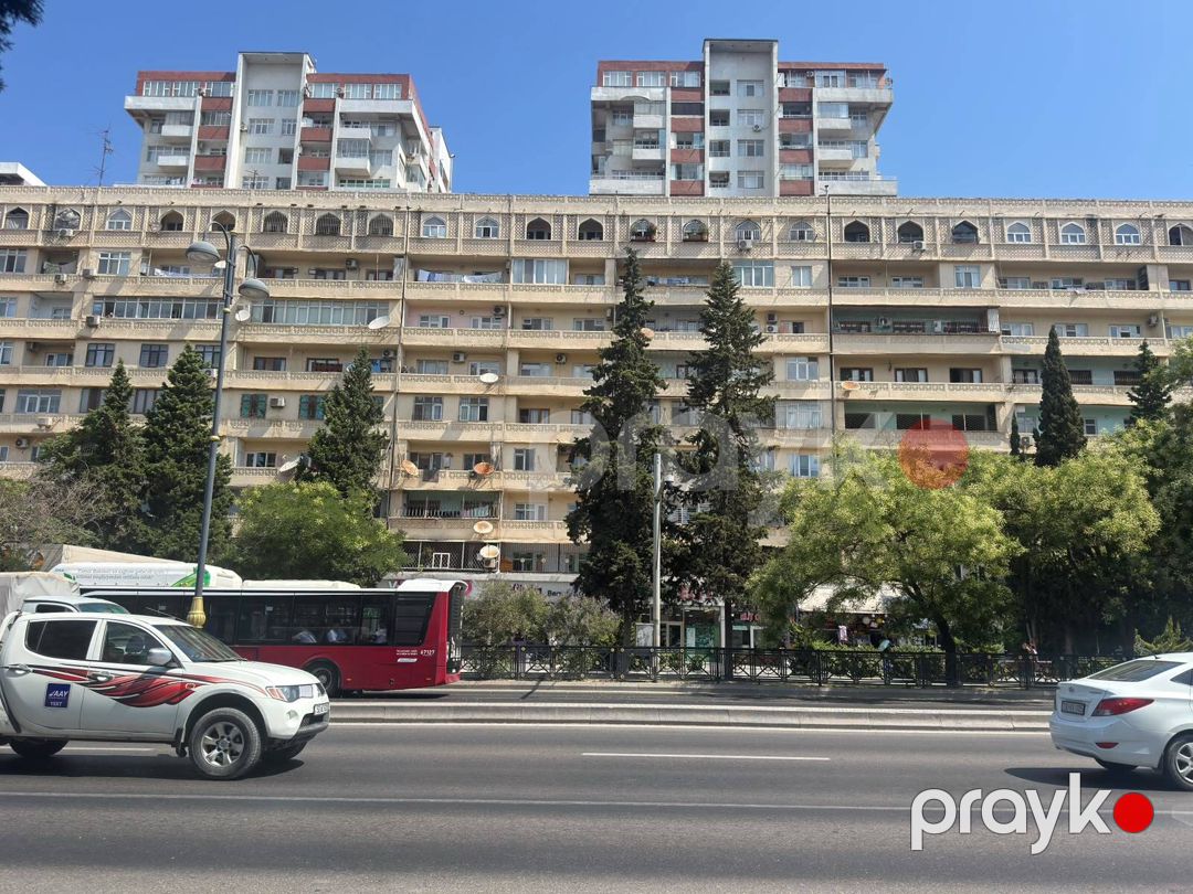 Satılır 4 otaqlı köhnə tikili 120 m² — Mənzil, Bakı (2)