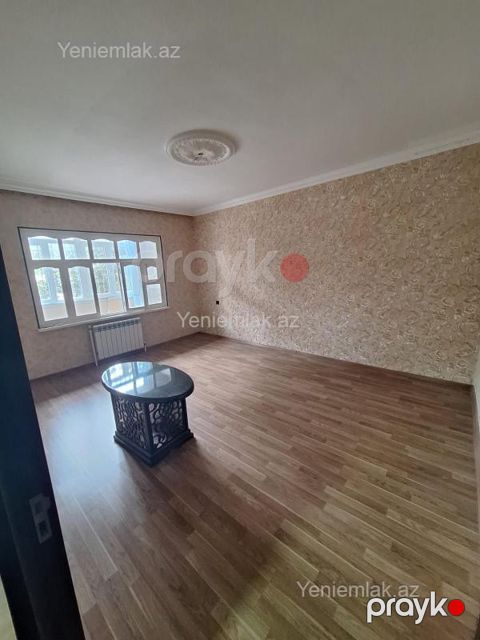 Satılır 3 otaqlı Bina evi menzil (Köhnə tikili), 72 m², 10-cu mikrorayon — Sumqayıt
