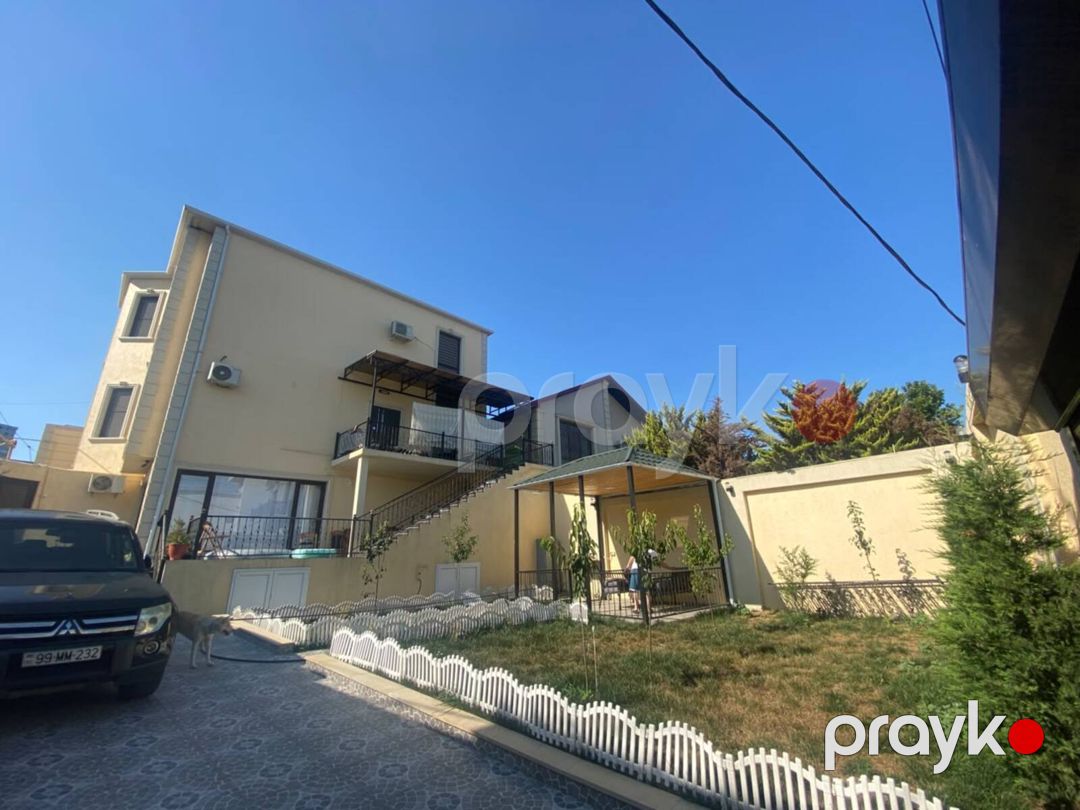 Satılır 4 otaqlı həyət evi/bağ evi 220 m² — Ev, villa, Bakı (2)