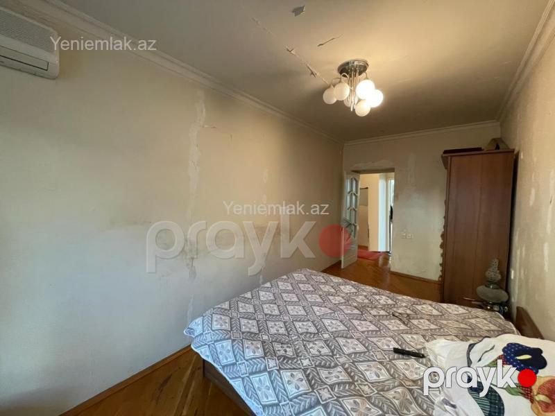 Satılır 3 otaqlı Bina evi menzil (Köhnə tikili), 100 m², Səbail rayonu — Mənzil, Bakı (10)