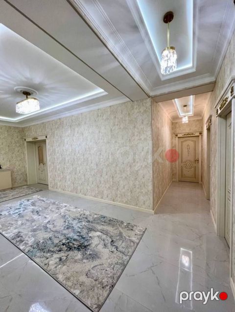 Satılır 3 otaqlı yeni tikili 176 m²