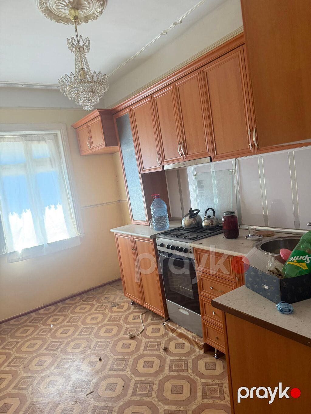 Kirayə verilir. Mənzil Maxrasa bağında yerləşir. 3 otaqlıdır. Əşyasız — Mənzil, Gəncə (4)