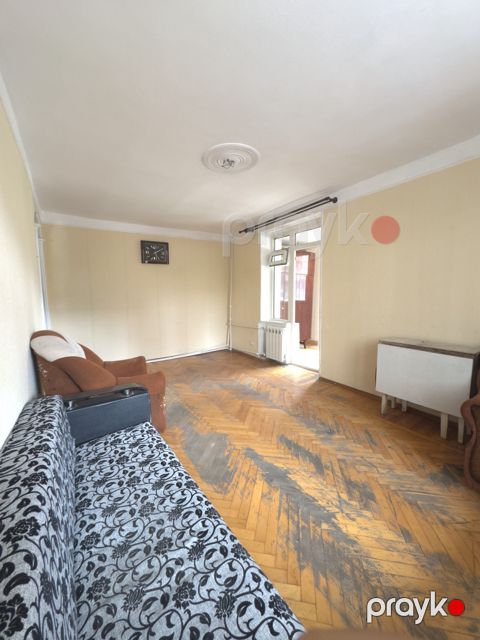 Satılır 2 otaqlı köhnə tikili 52 m² — Bakı