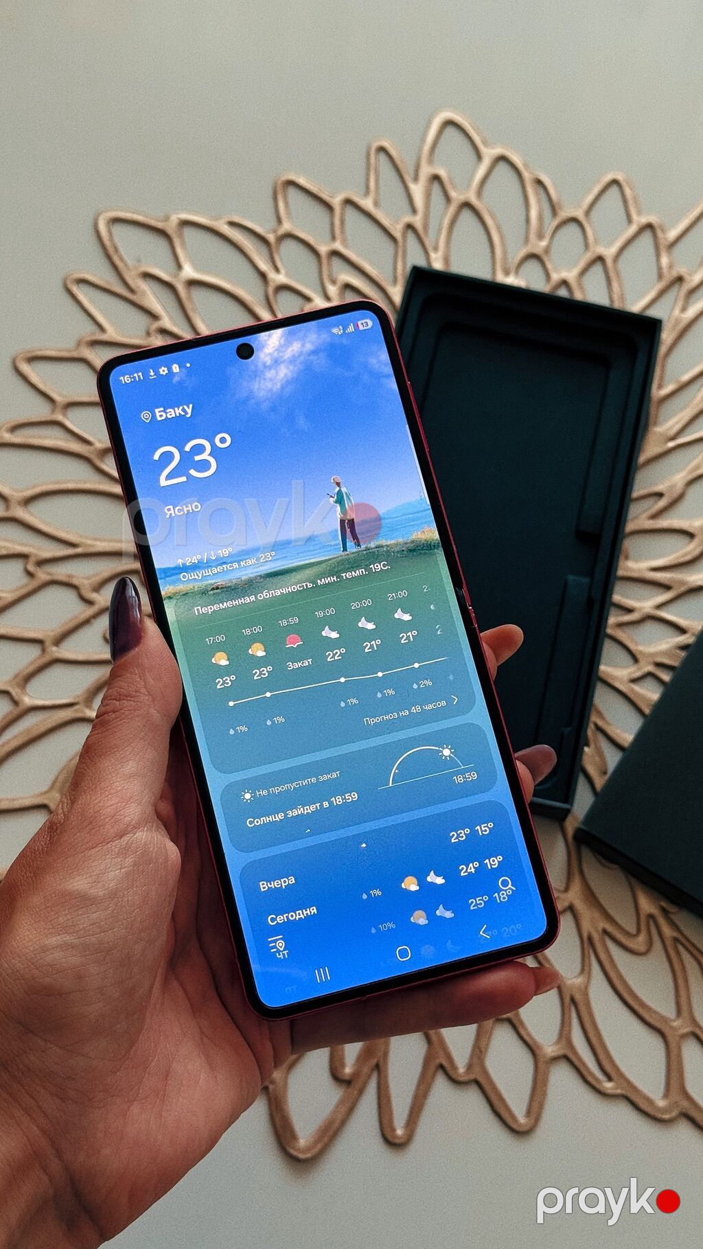 Samsung Z Flip, rəng - Qırmızı, İki sim kartlı — Samsung, Bakı (2)