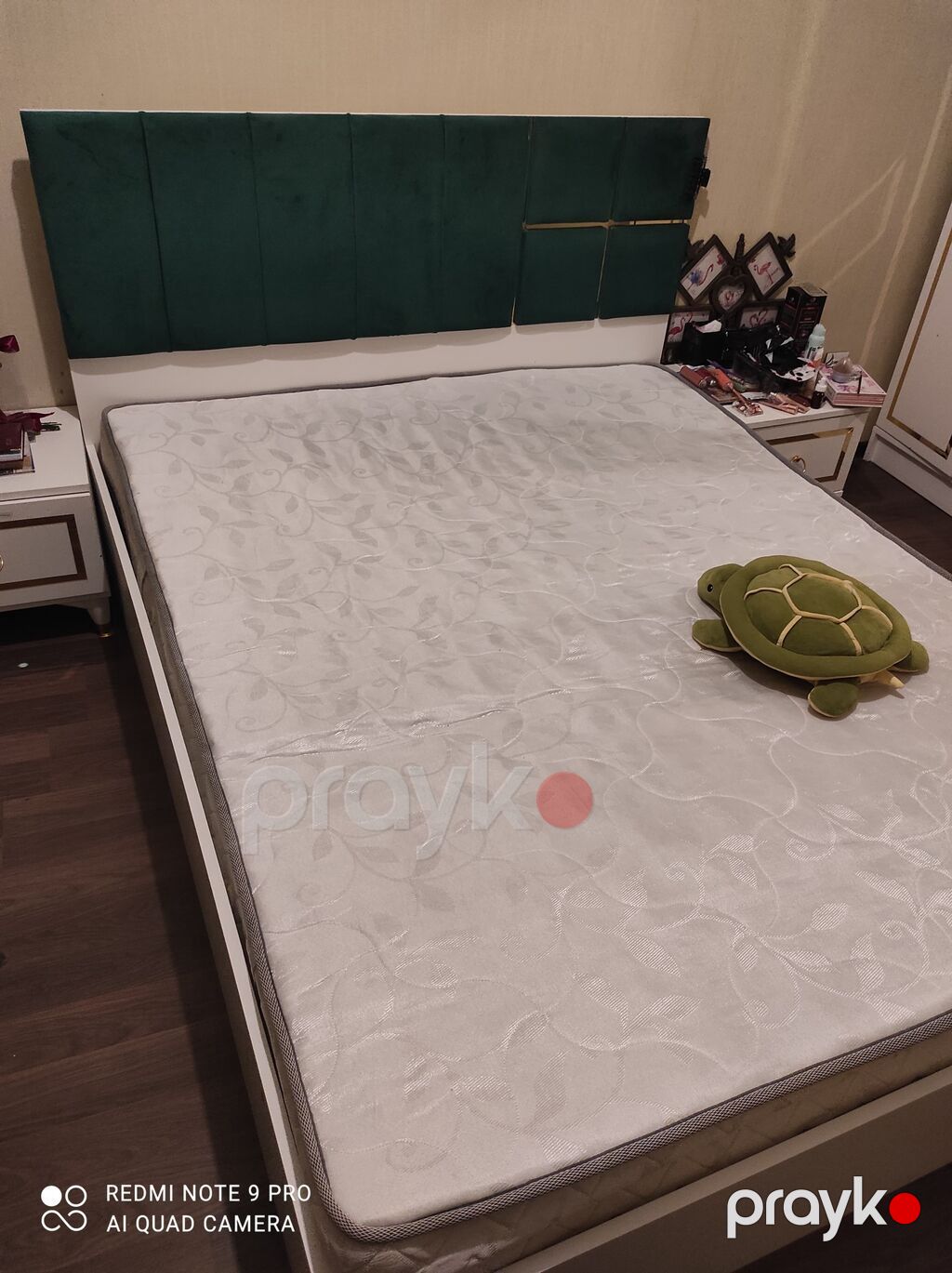 Satıllr Yataq Dəsti termosu var prablemi yoxdu. Qiymət — Yataq otağı mobilya dəstləri, Digah (3)