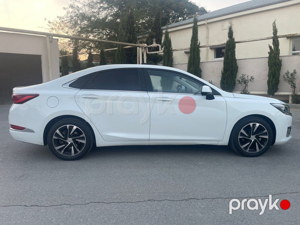 Baic Senova D70, 1.5 L, 2021 il, 93 000 km — Avtomobillər, Bakı (6)