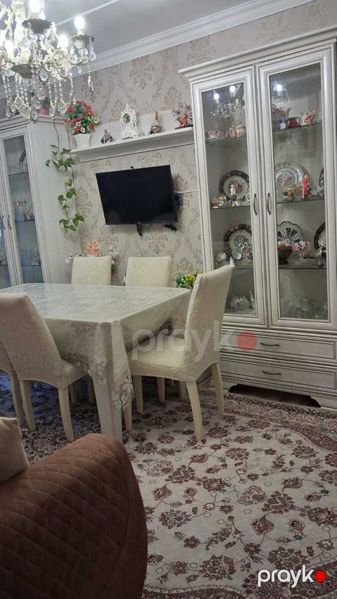 Satılır 2 otaqlı köhnə tikili 40.3 m² — Bakı