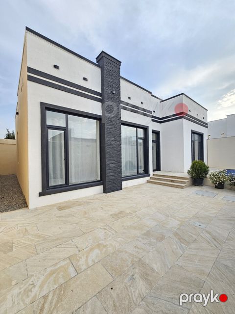 Satılır 4 otaqlı həyət evi/bağ evi 120 m² — Bakı