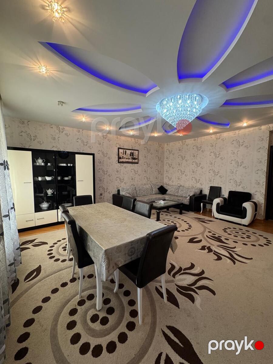 Satılır 4 otaqlı yeni tikili 200 m² — Mənzil, Bakı (5)